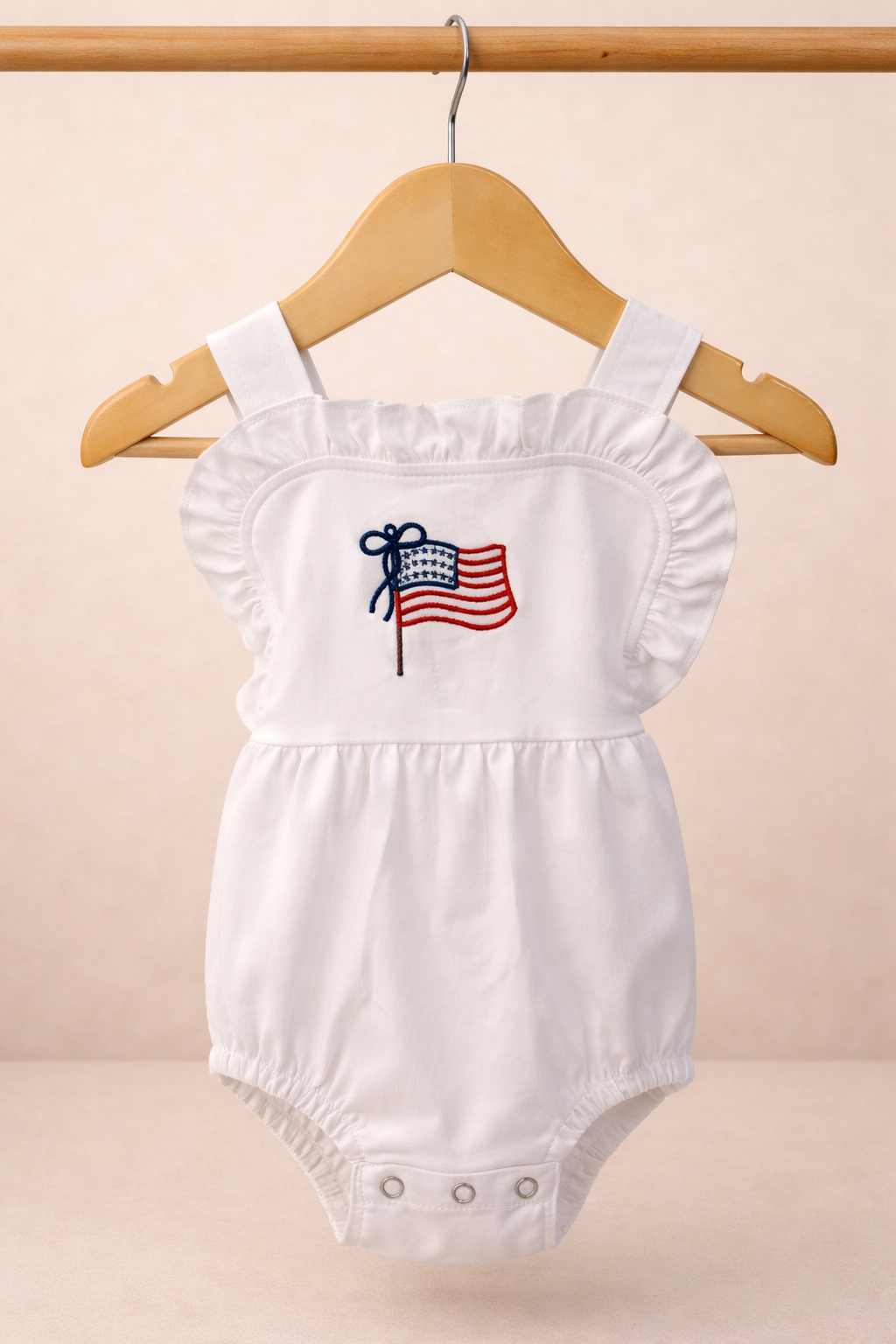 American Charm Ruffle Bubble