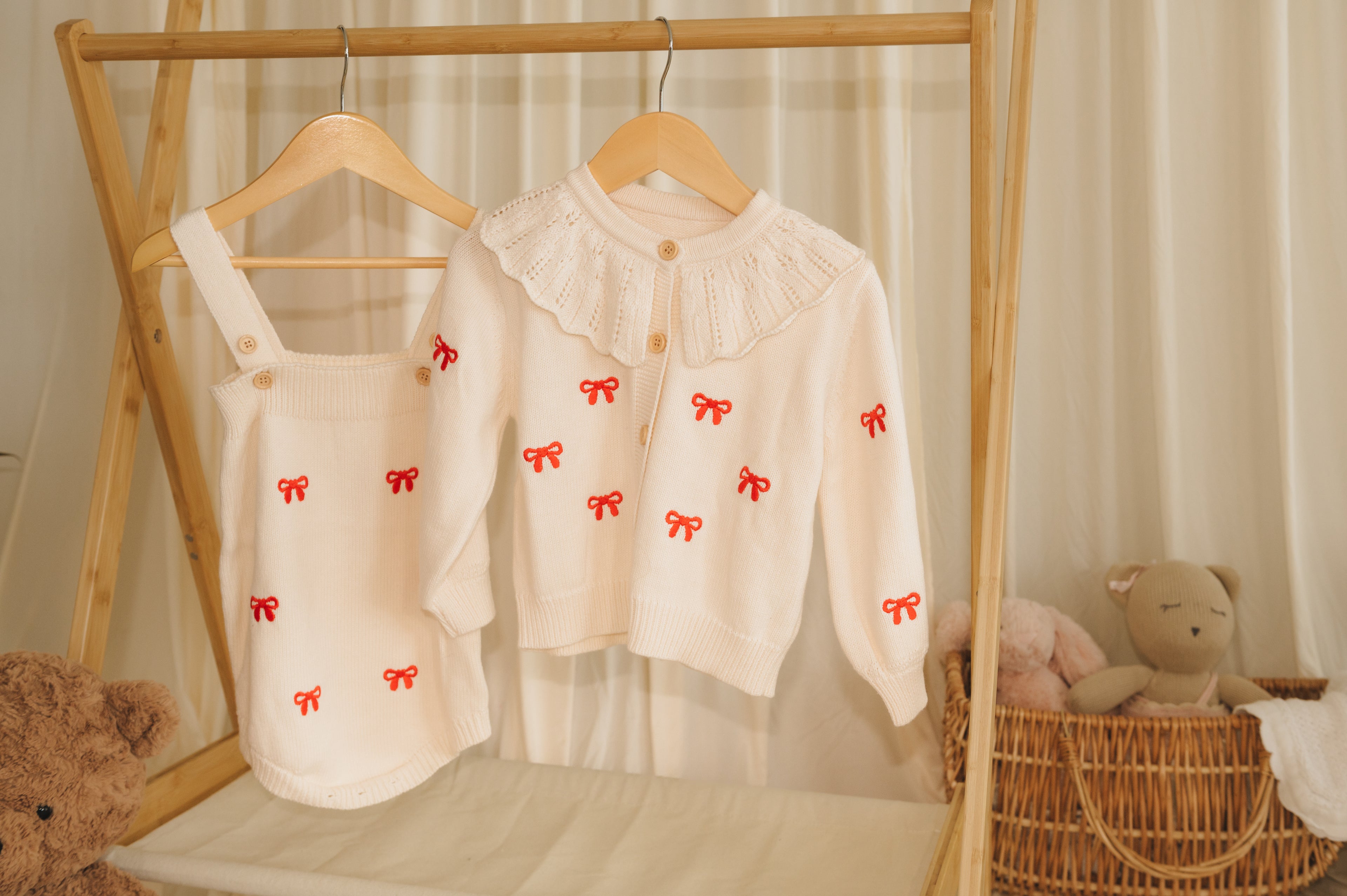 Sweetheart Bow Knit Set